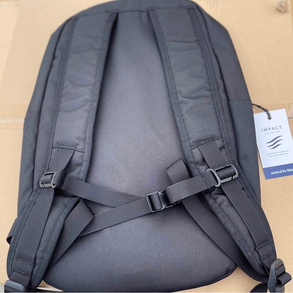 United by blue commuter backpack - Picture 10 of 13